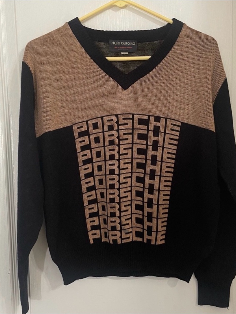 Porsche V-Neck Sweater 70’s style